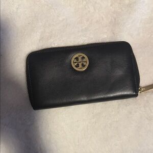 Tory Burch Black Leather Wallet with Gold Zipper